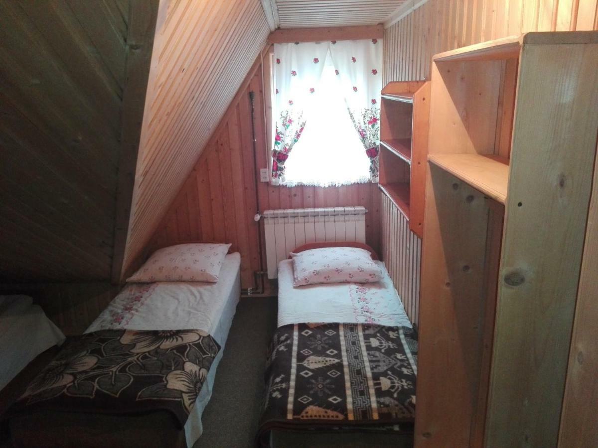 Pokoje Goscinne U Elzbiety Ciche Małe Buitenkant foto